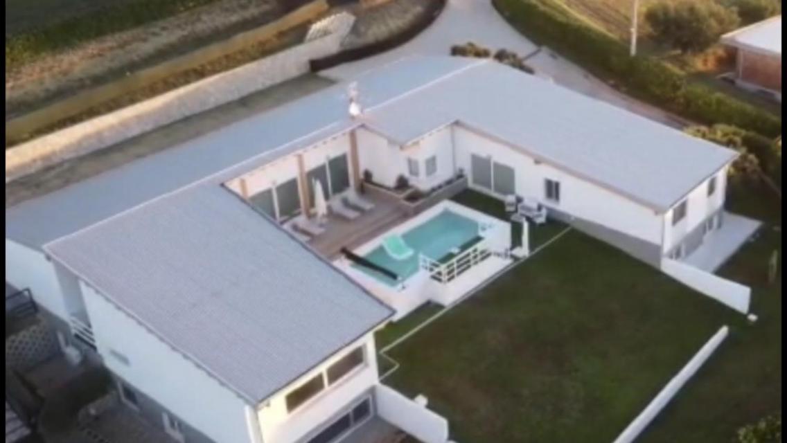 Thevilla Holiday シルヴィ・マリーナ エクステリア 写真